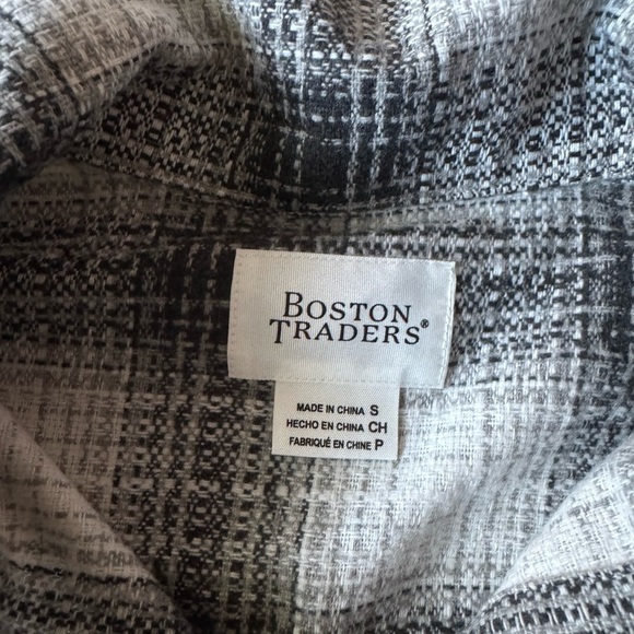 Boston Traders Black Plaid Shirt Jacket - Picture 4 of 6